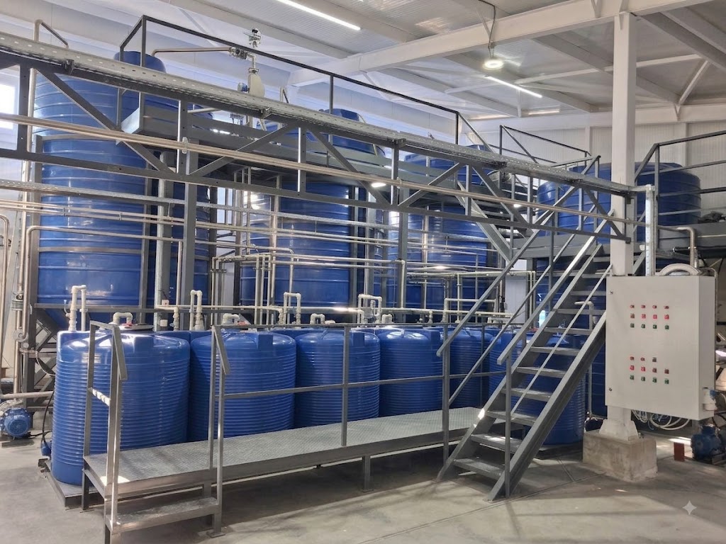 Дільниця приготування суміші AutoChemSolution — виробничі ємності